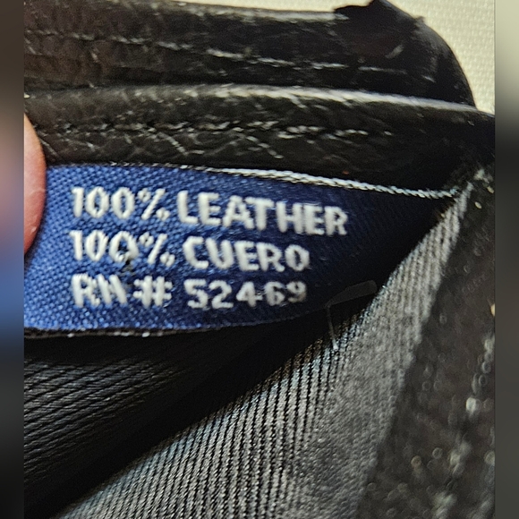 STEALTH MODE RFID Genuine Leather Trifold Wallet - Black - Picture 6 of 8